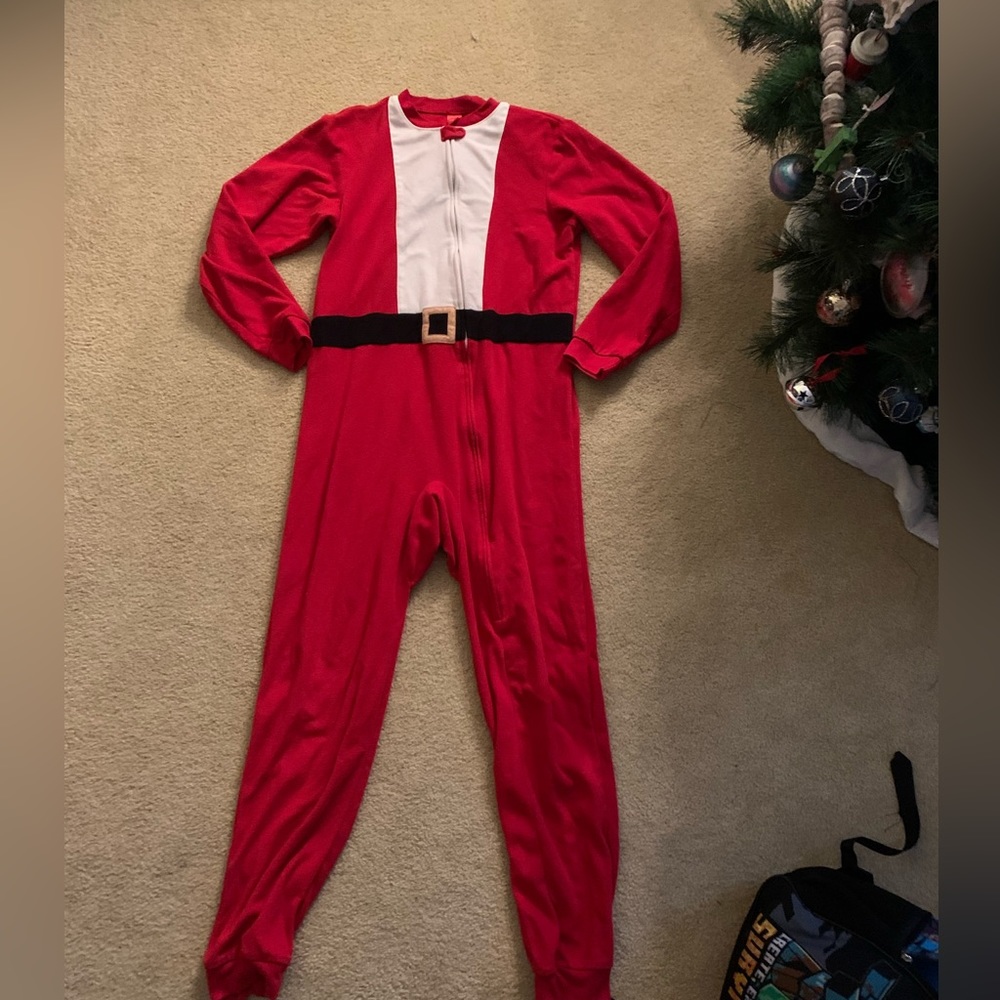 Santa onesie pajamas size 18/20 kids